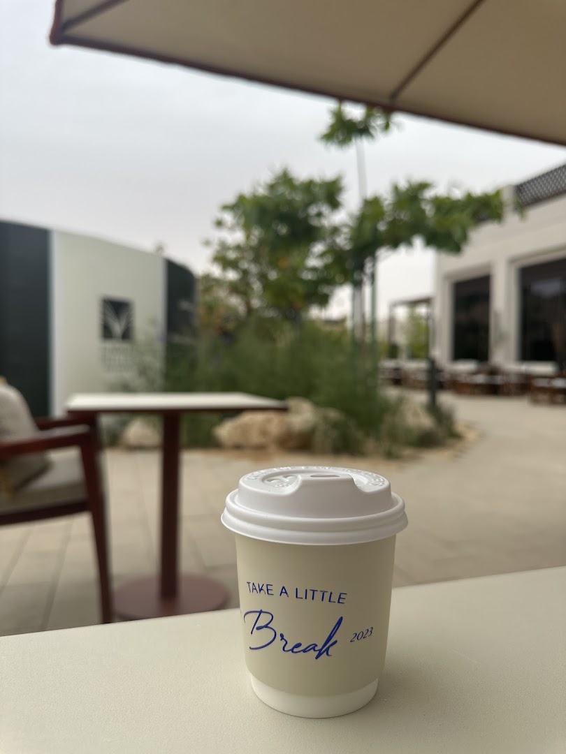 Break by Mara: inviting atmosphere with branded coffee