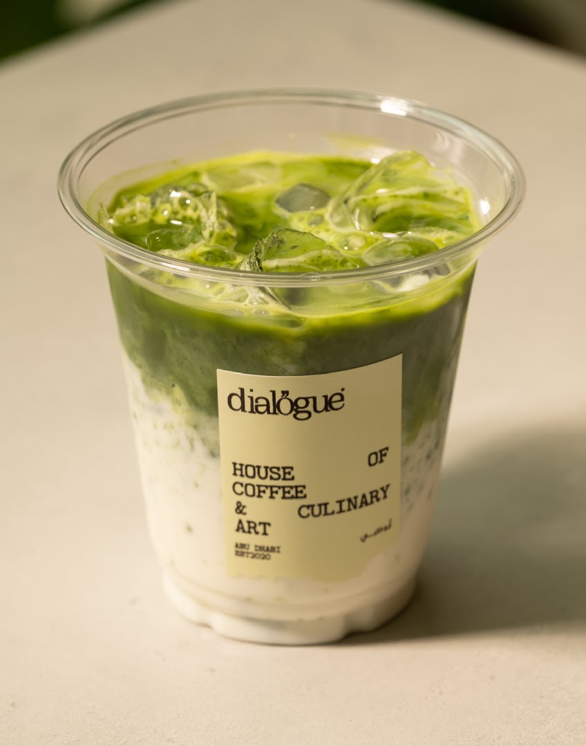 Dialogue: high quality product photo