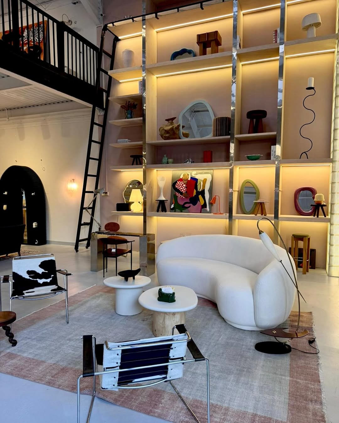 Assembly Vintage: high quality interior shop display