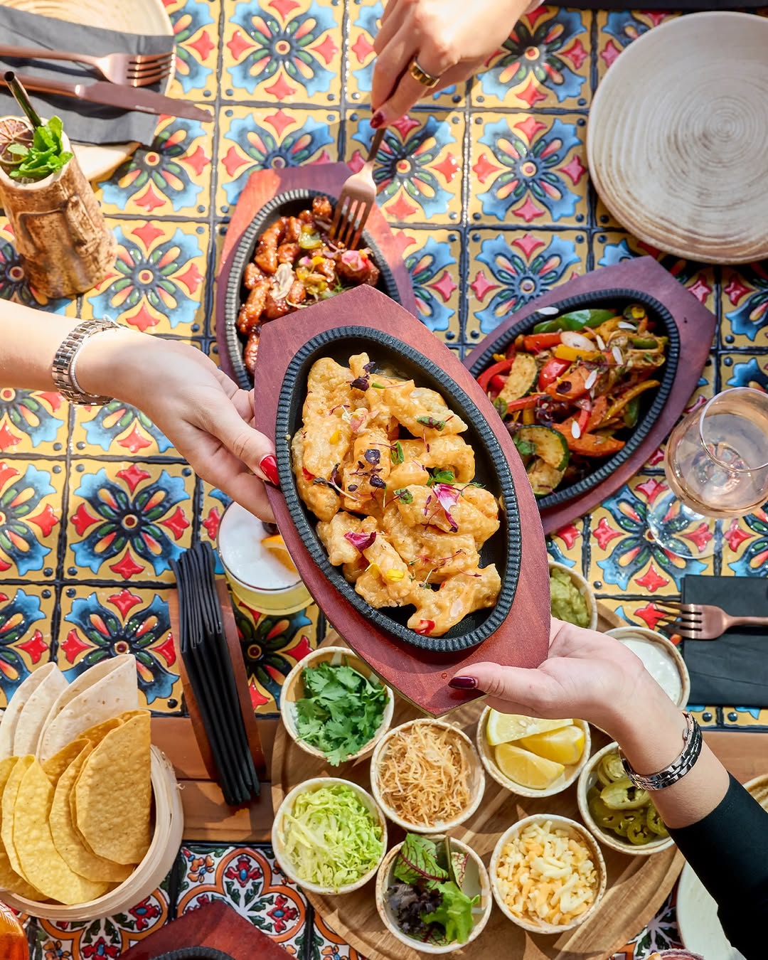 Esco-Bar: high quality, appetizing food photo