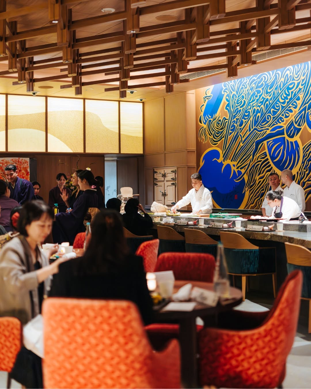 KIGO: high quality restaurant interior shot