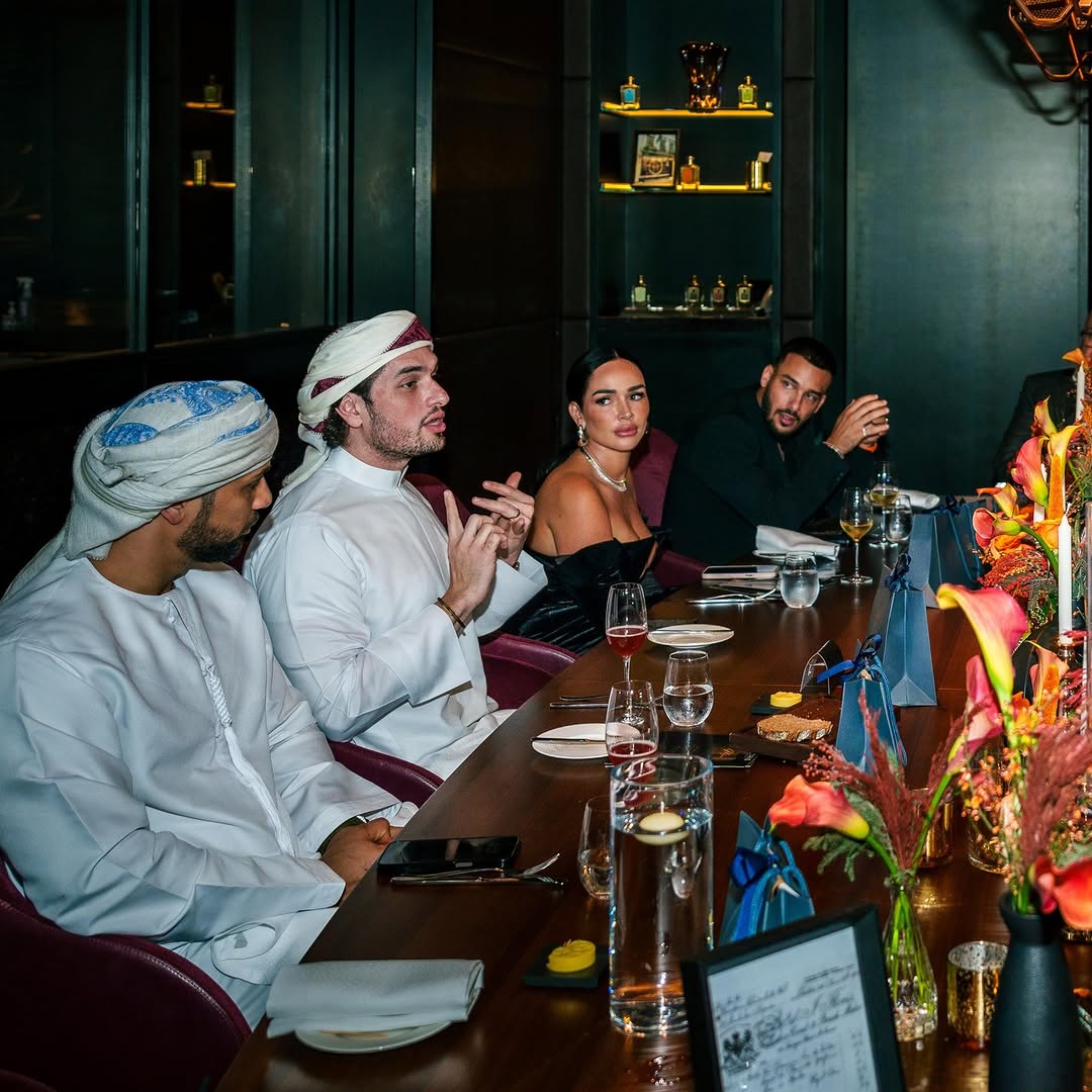 Luxuria: high quality professional atmosphere shot