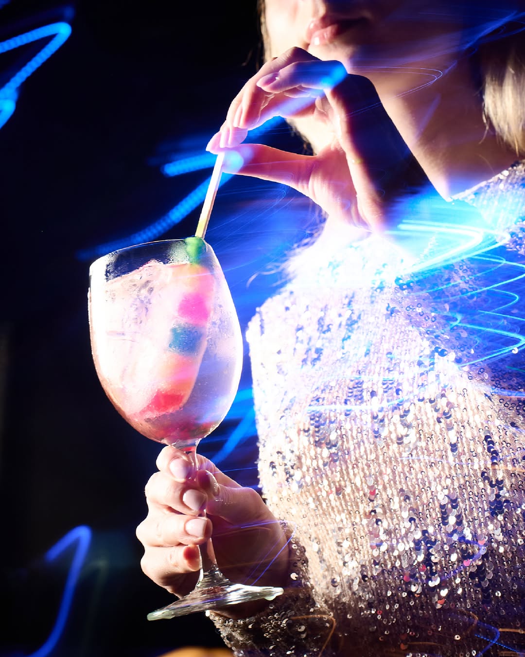 Opal Room: high quality atmospheric bar photo