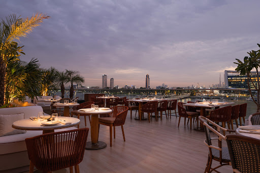 Ruby Ru by Iris: beautiful professional terrace atmosphere shot