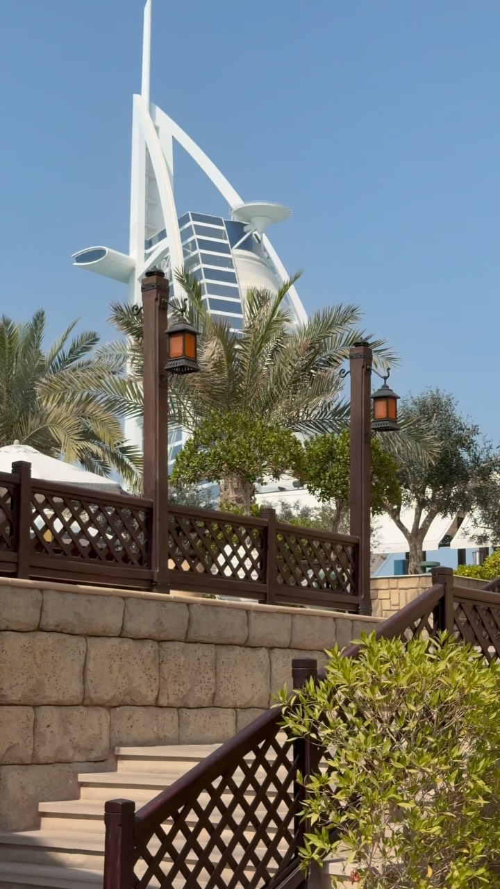 SANA: attractive terrace with iconic view