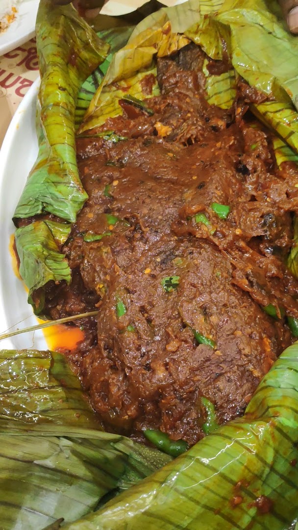 Keerthi Restaurant: appetizing photo of restaurant food