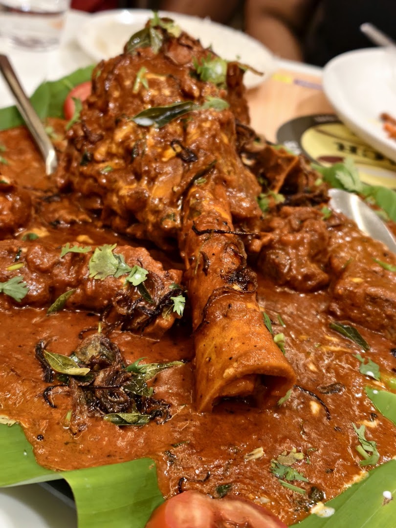 Keerthi Restaurant: appetizing, high-quality food photography