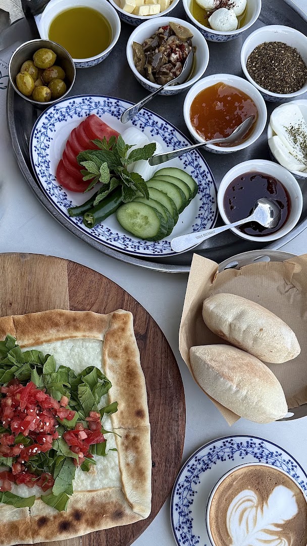 Bait Maryam: appetizing, high-quality food photography