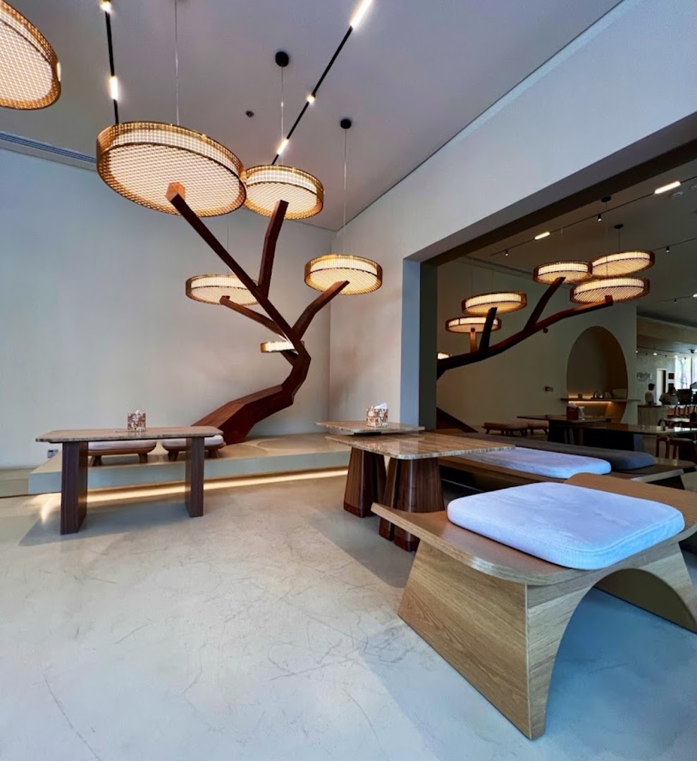 Beyond Bakehouse: high quality interior atmosphere shot