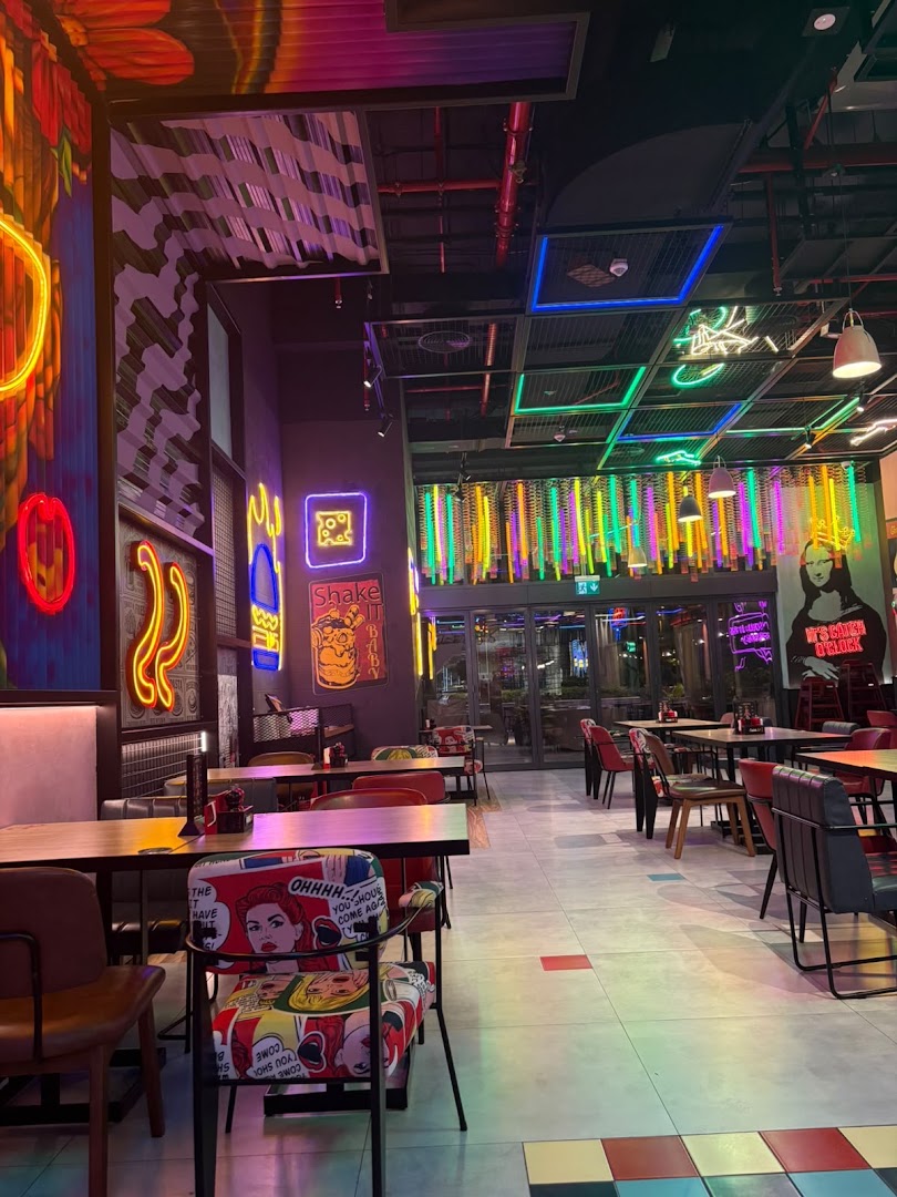 Catch22: vibrant restaurant interior atmosphere