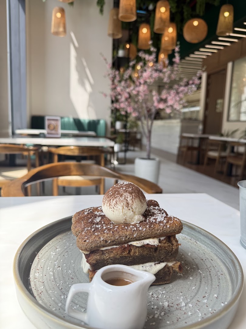 Hampstead Bakery & Café: appetizing food photo with atmosphere