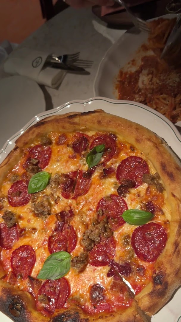 Isabella's Italian Street Kitchen: appetizing photo of restaurant food