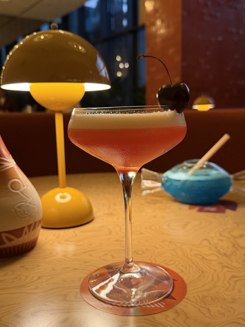 Murmur: high quality, appealing cocktail photo