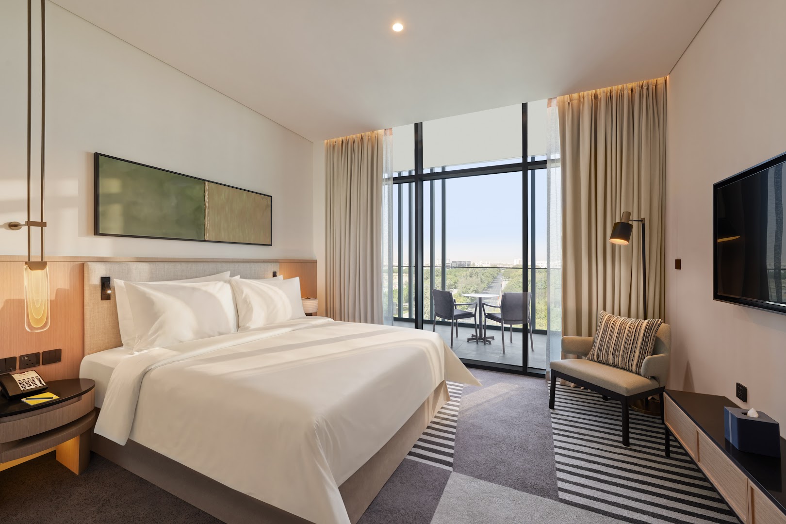 Vida Aljada: professional hotel room interior shot