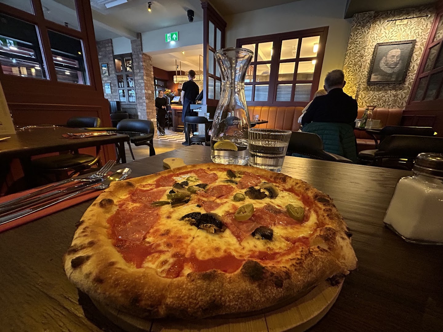 Piccolo Kitchen: appetizing food in restaurant setting