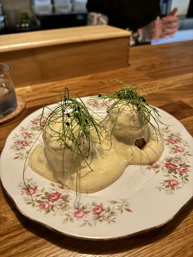 Riverine Rabbit: appetizing, high-quality food photography