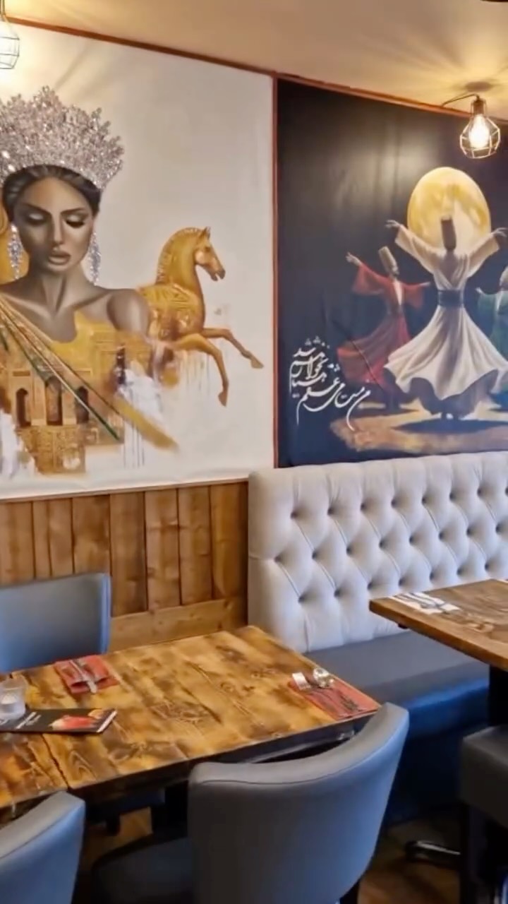 Tehran Moseley: restaurant interior and decor