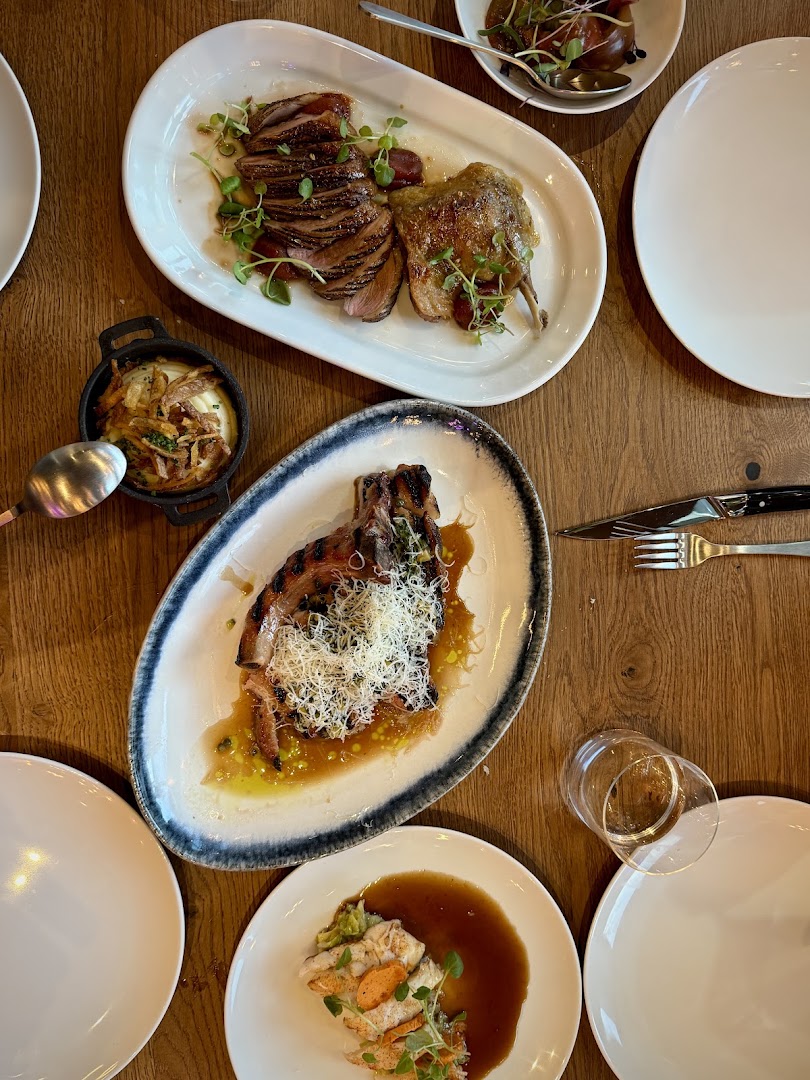 Trillium: appetizing, high-quality food photography