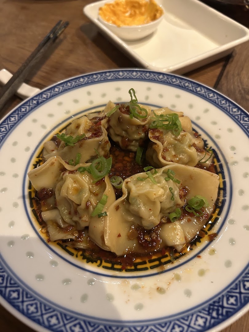 Wangs: appetizing photo of restaurant food
