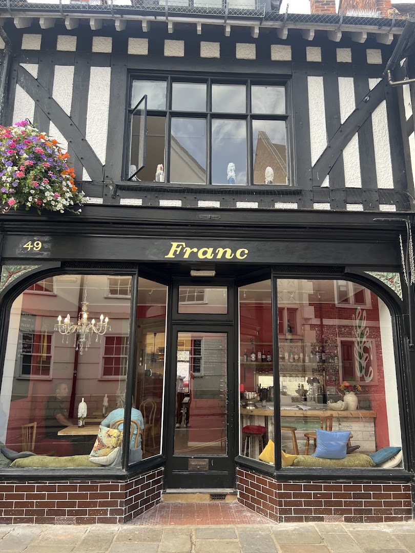 Franc: clear, inviting exterior shot
