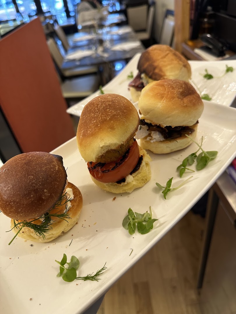 Emanuela's: appetizing, high-quality food photography