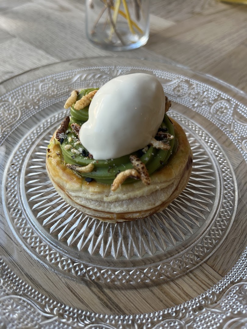 Hiraeth: appetizing, high-quality food photography