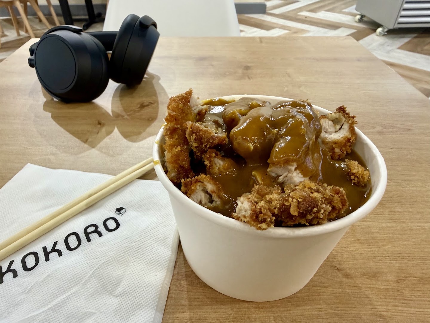 Kokoro: appetizing food photo with branding