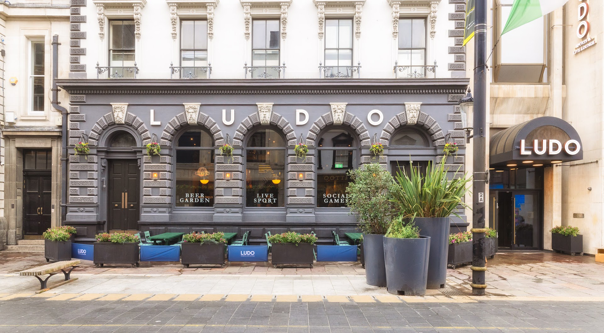 Ludo: professional exterior shot of venue