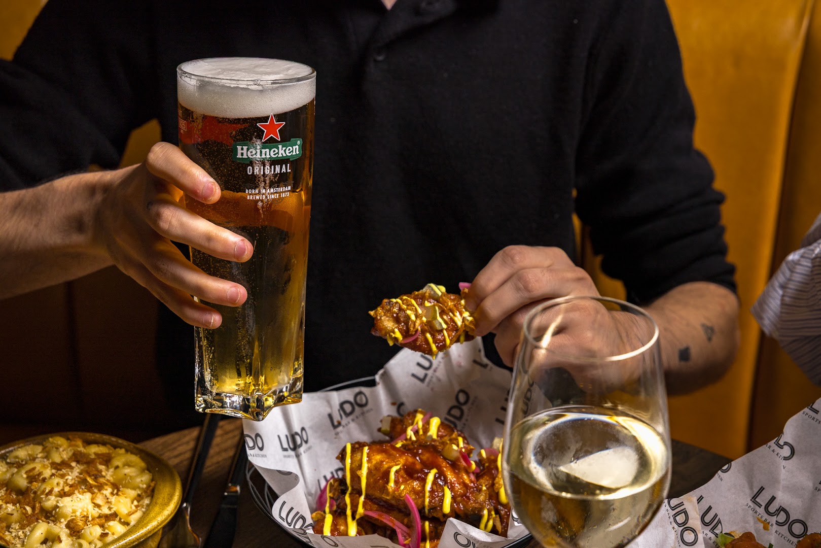 Ludo: appetizing food and drink photo