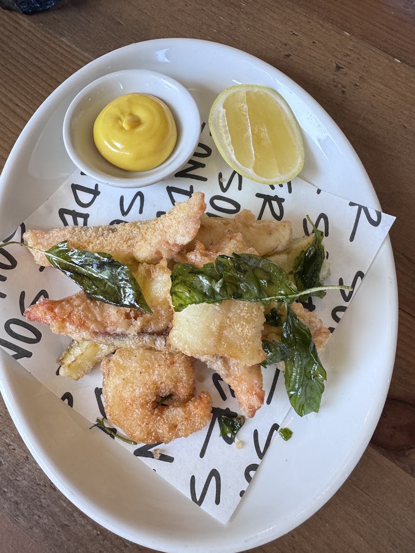 Sonder: appetizing, high-quality food photography