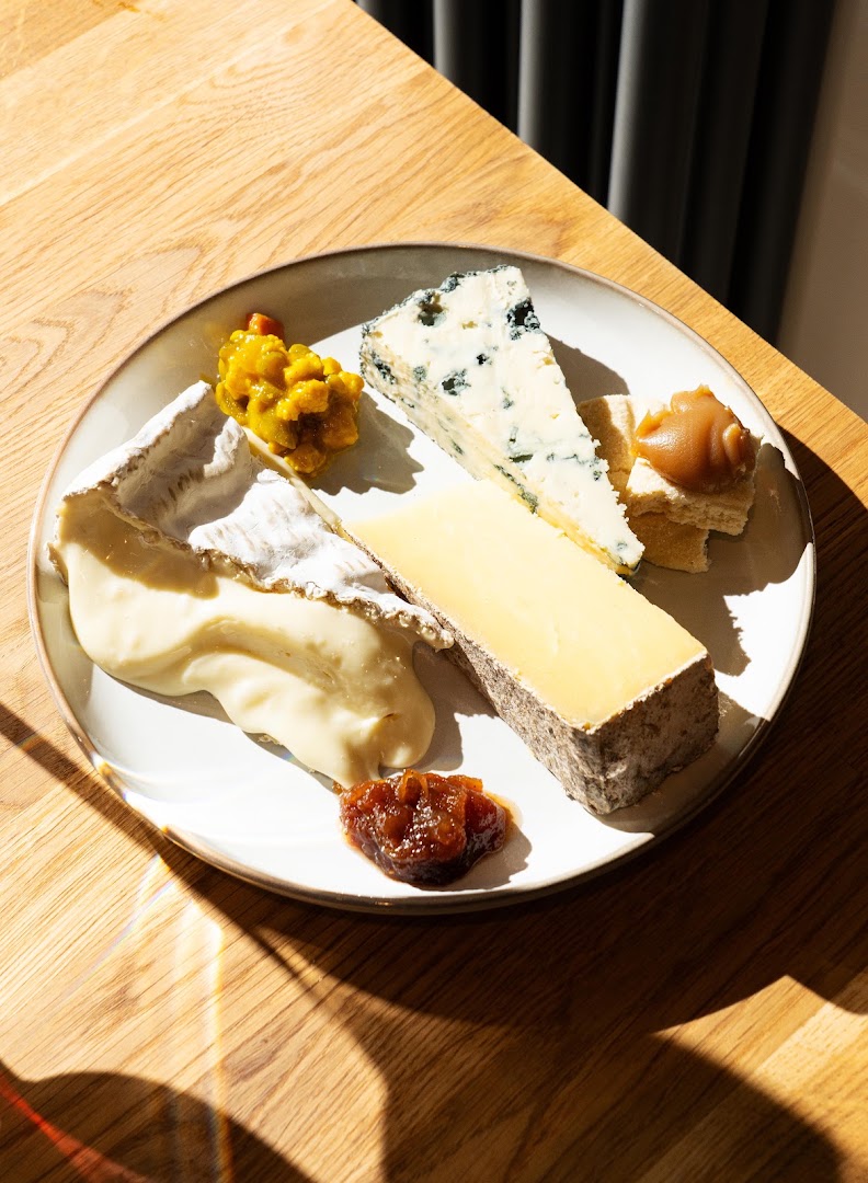 The Welsh Cheese Company: high quality appetizing product photo