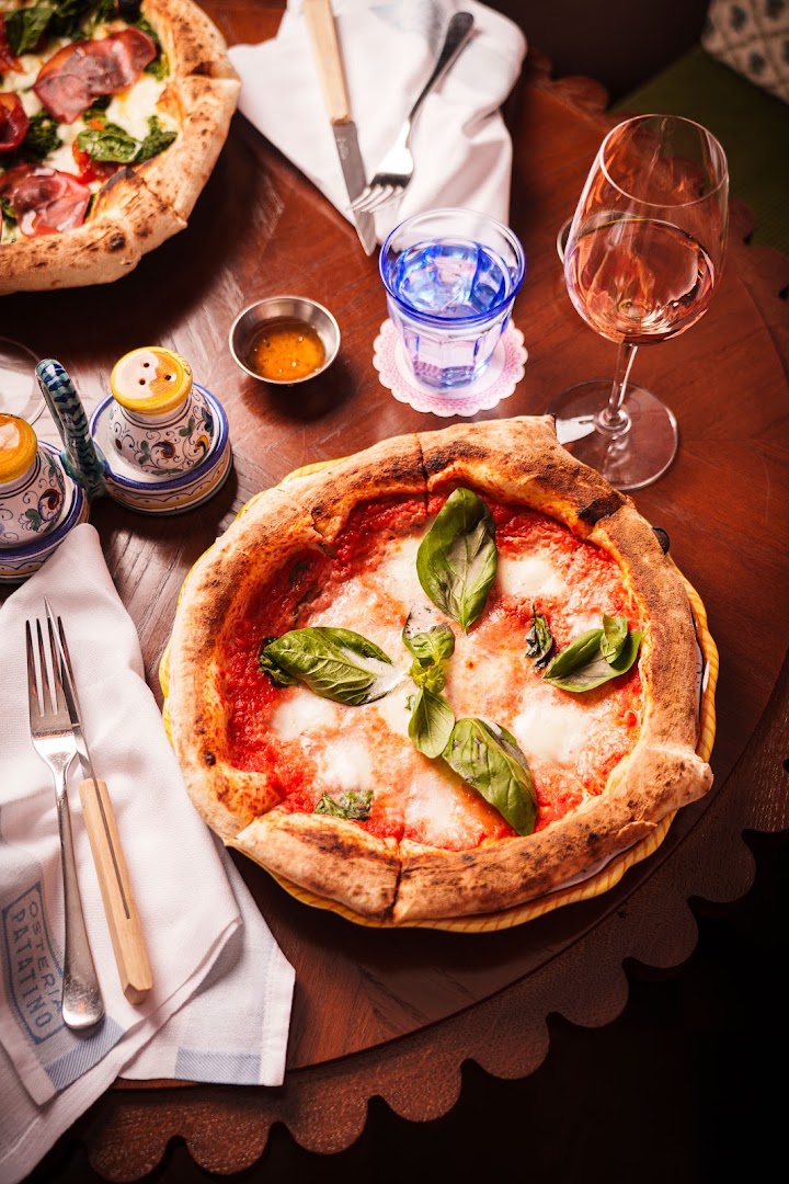 Patatino: high quality, appetizing food photography