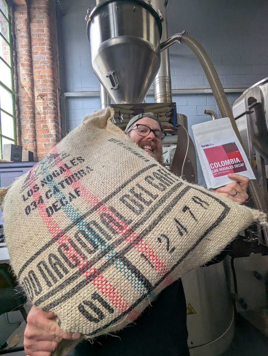 Bean Coffee Roasters: staff and coffee production