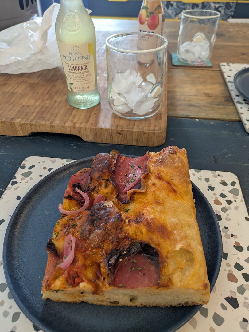 Silver's Bakehouse: appetizing food photo
