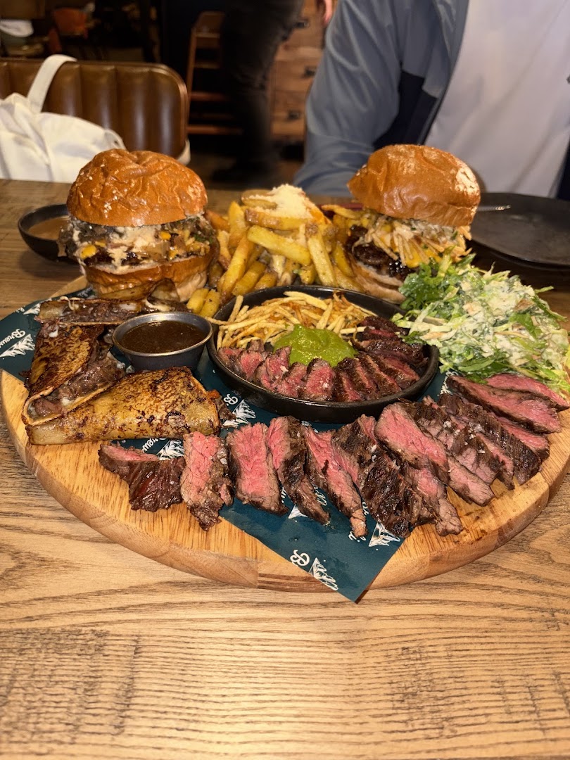 Brewski: appetizing, high-quality food photography