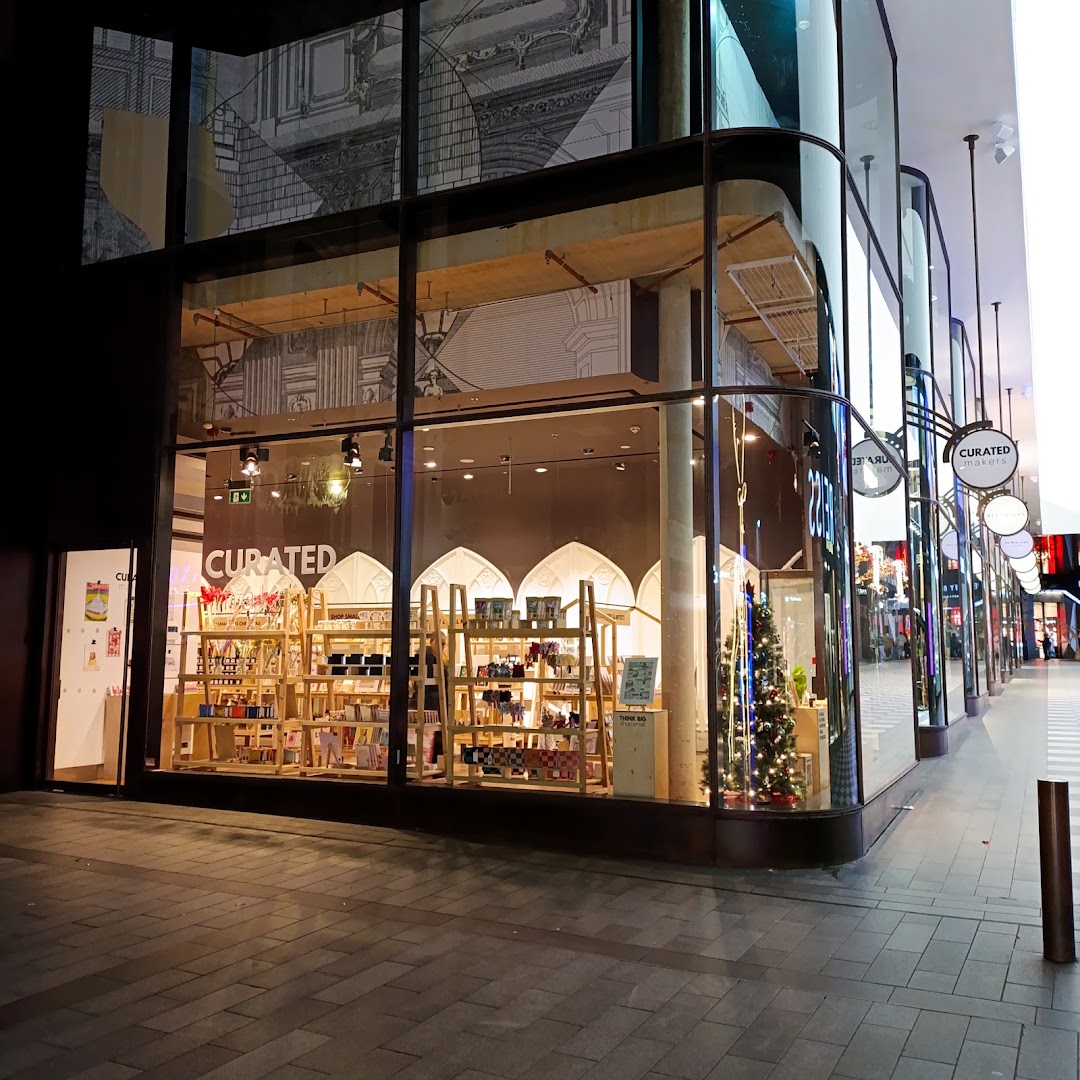 Curated Makers: professional storefront photo showing interior