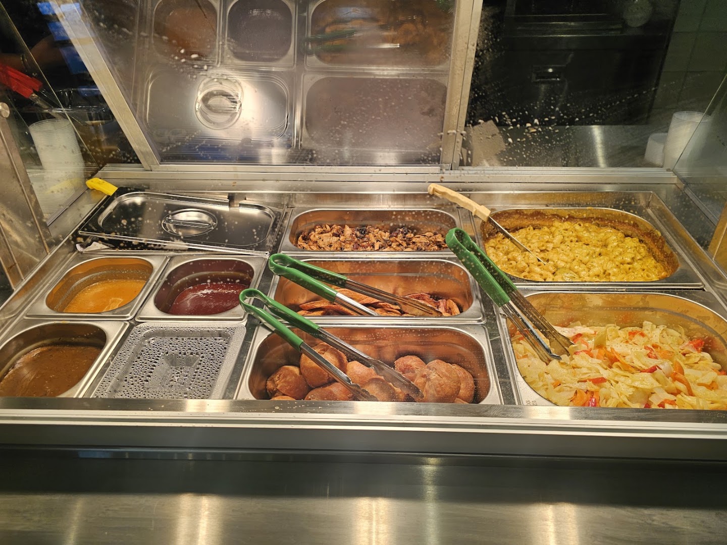 Jerk Junction: clear photo of restaurant food