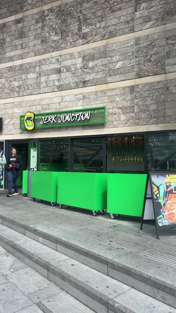 Jerk Junction: clear exterior shot of restaurant