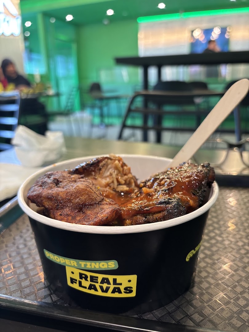 Jerk Junction: appetizing food photo in venue