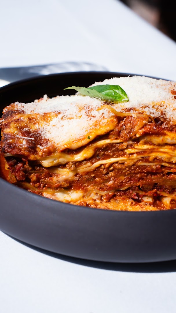 Ninello's: high quality appetizing food photo