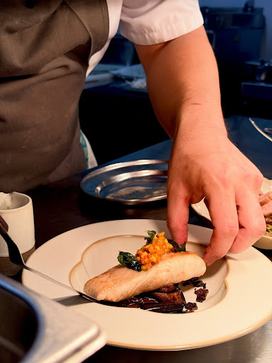 MAAI: professional shot of food preparation