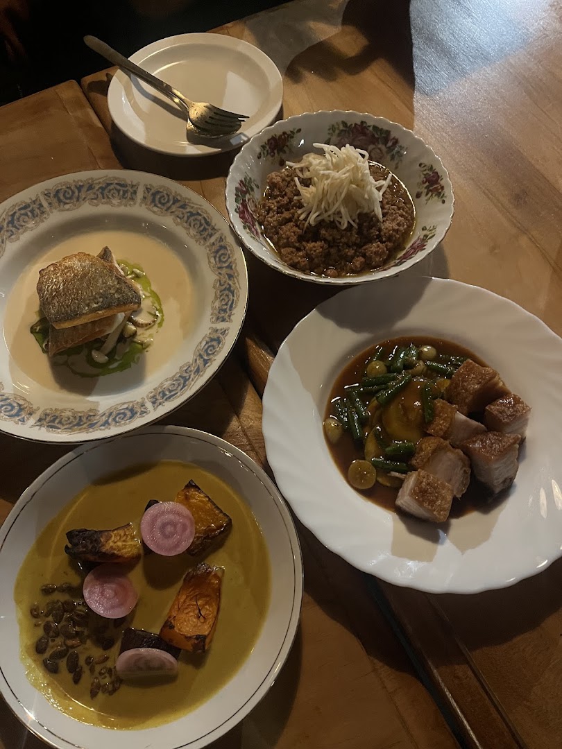 Bangkok Diners Club: appetizing, high-quality food photography
