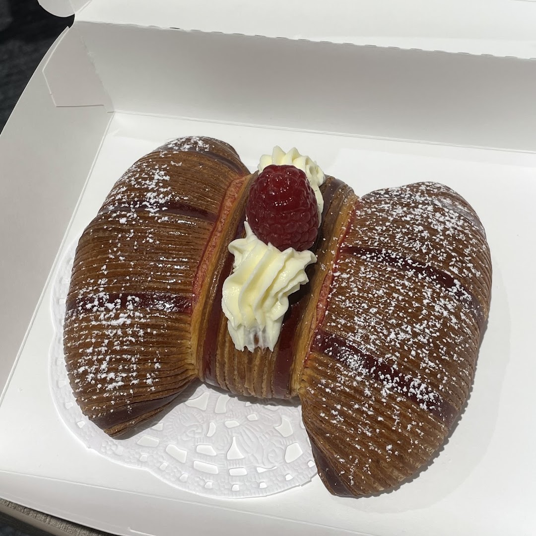 Lottie's Bakehouse: appetizing, high-quality food photo