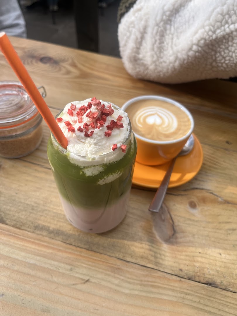 Sipp: appetizing photo of drinks