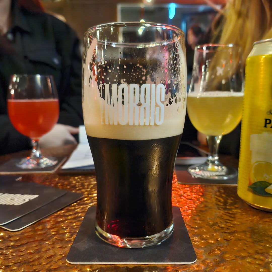 The Morris: high quality drink photography