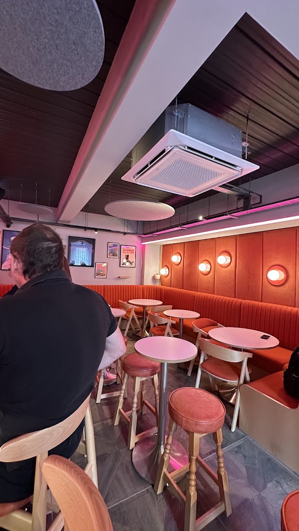 The Morris: venue atmosphere and interior