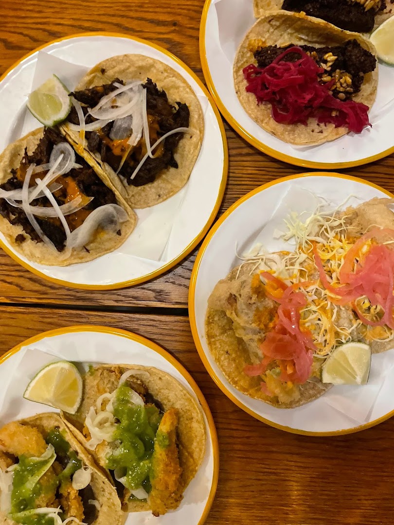 Cantina: appetizing, high-quality food photography
