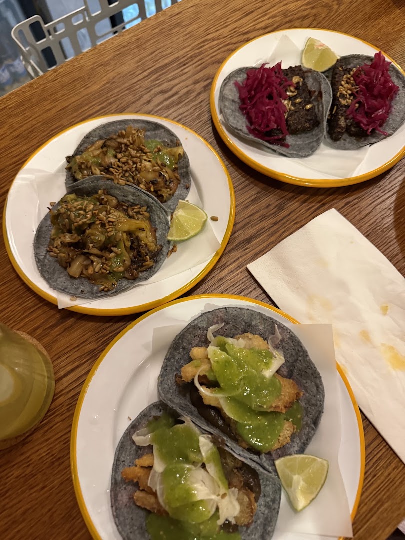 Cantina: appetizing photo of restaurant food