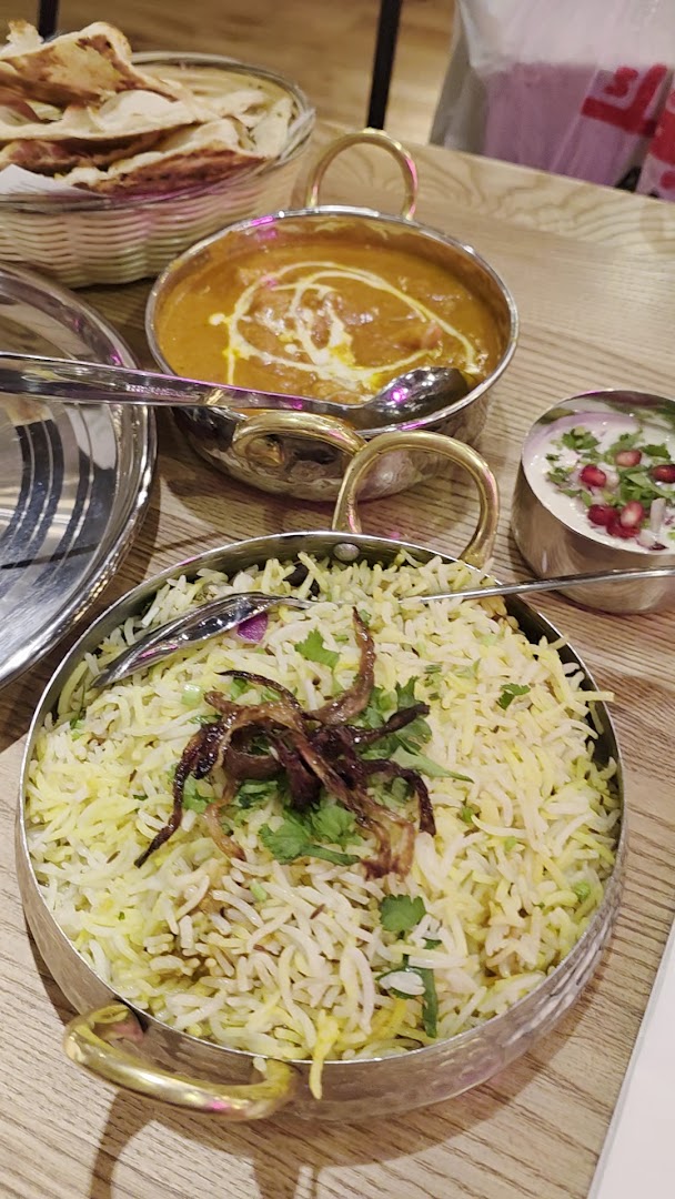 Chit 'n' Chaat: appetizing photo of restaurant food