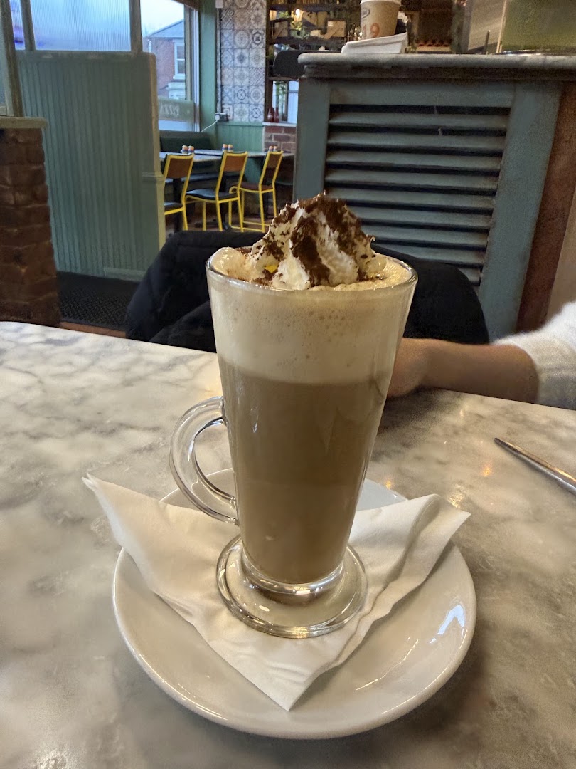 Francesca's Coffee Bar: appetizing photo of coffee drink